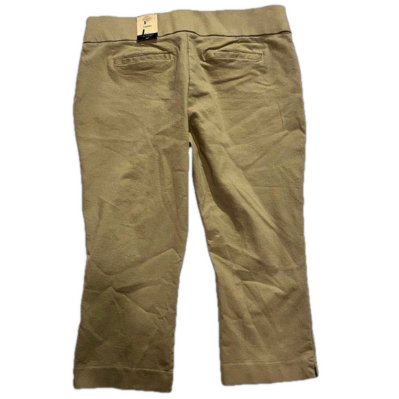 St. John's Bay Tan Capris Casual Cotton Blend - Picture 3 of 5